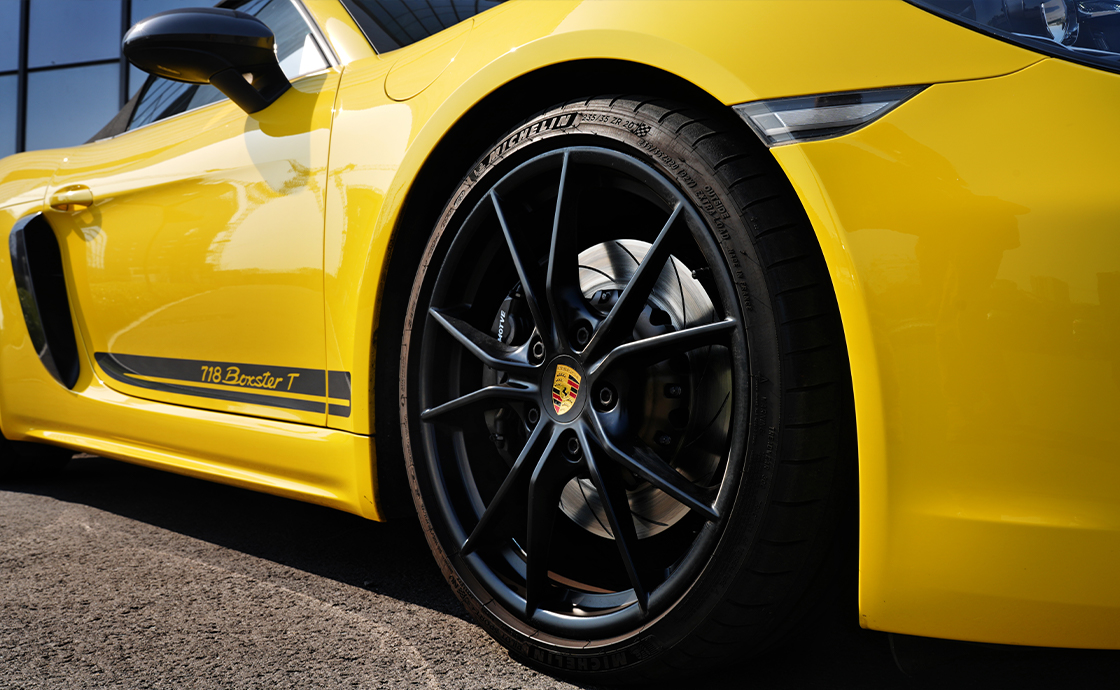 Porsche 718